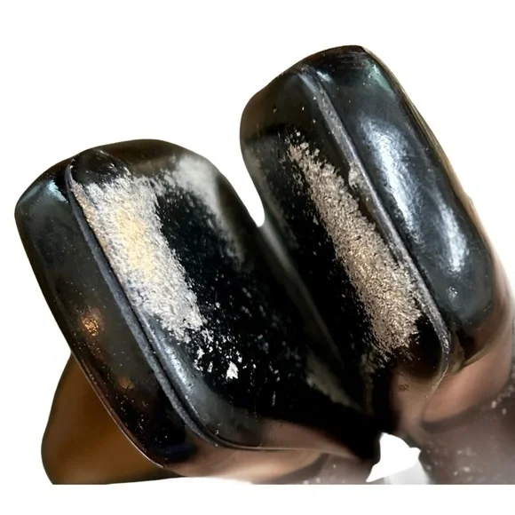 Salvatore Ferragamo Boutique Black Leather Low Heel Pumps 9.5AA - Picture 6 of 8